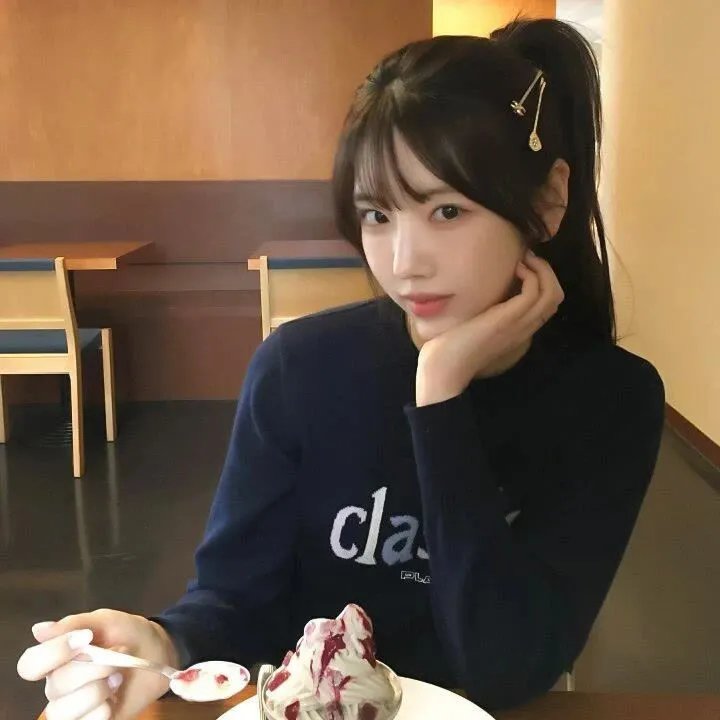 莉莉·玛莲
